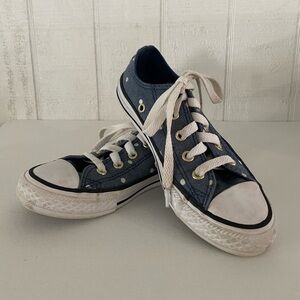 Girl’s Denim Converse